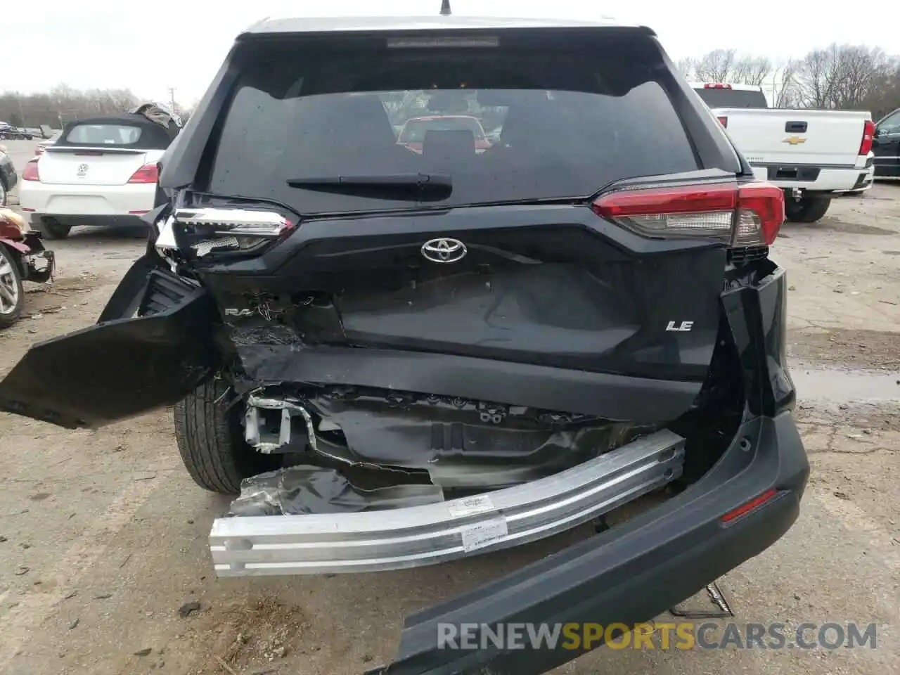 9 Photograph of a damaged car JTMK1RFV0KD013629 TOYOTA RAV4 2019