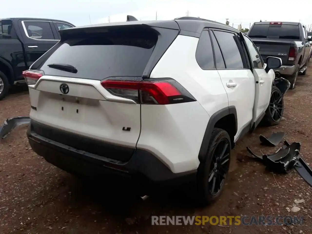 4 Photograph of a damaged car JTMK1RFV0KD025229 TOYOTA RAV4 2019