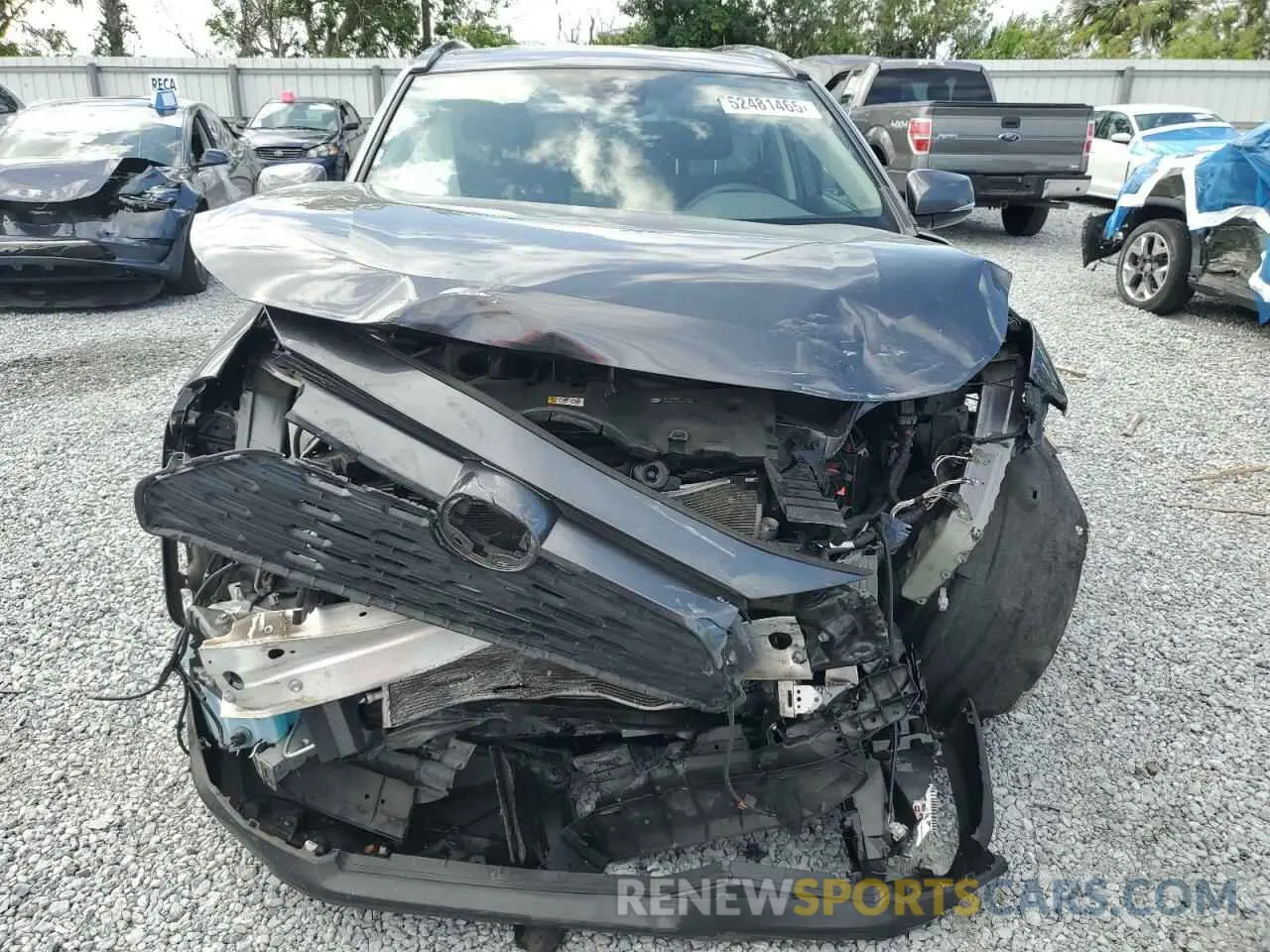 5 Photograph of a damaged car JTMK1RFV0KD038028 TOYOTA RAV4 2019