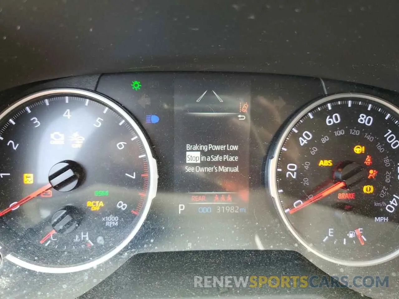 9 Photograph of a damaged car JTMK1RFV0KD038028 TOYOTA RAV4 2019
