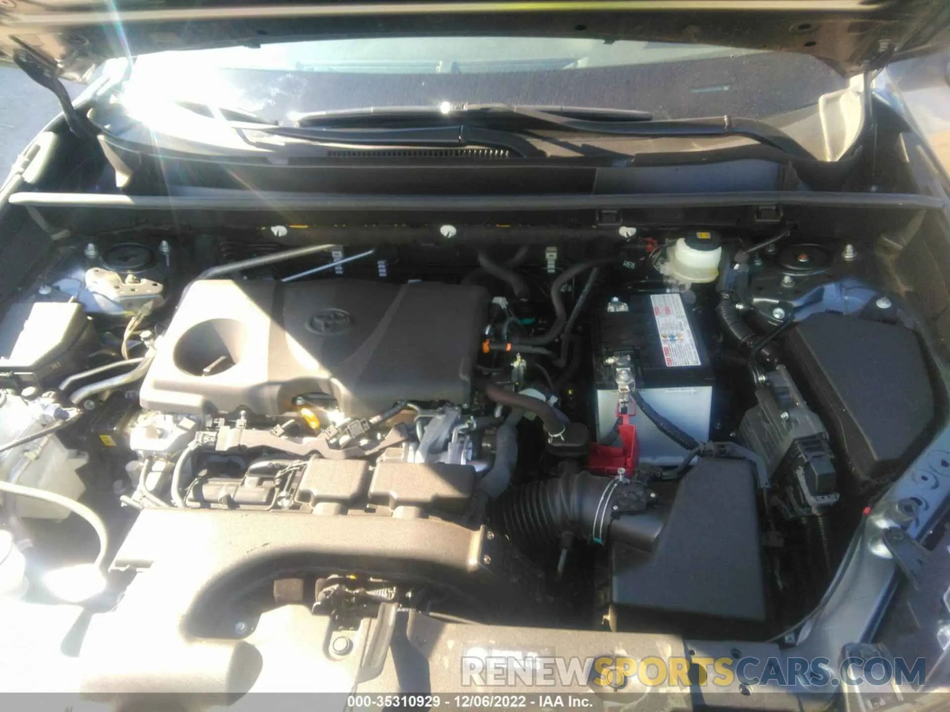 10 Photograph of a damaged car JTMK1RFV0KD038580 TOYOTA RAV4 2019
