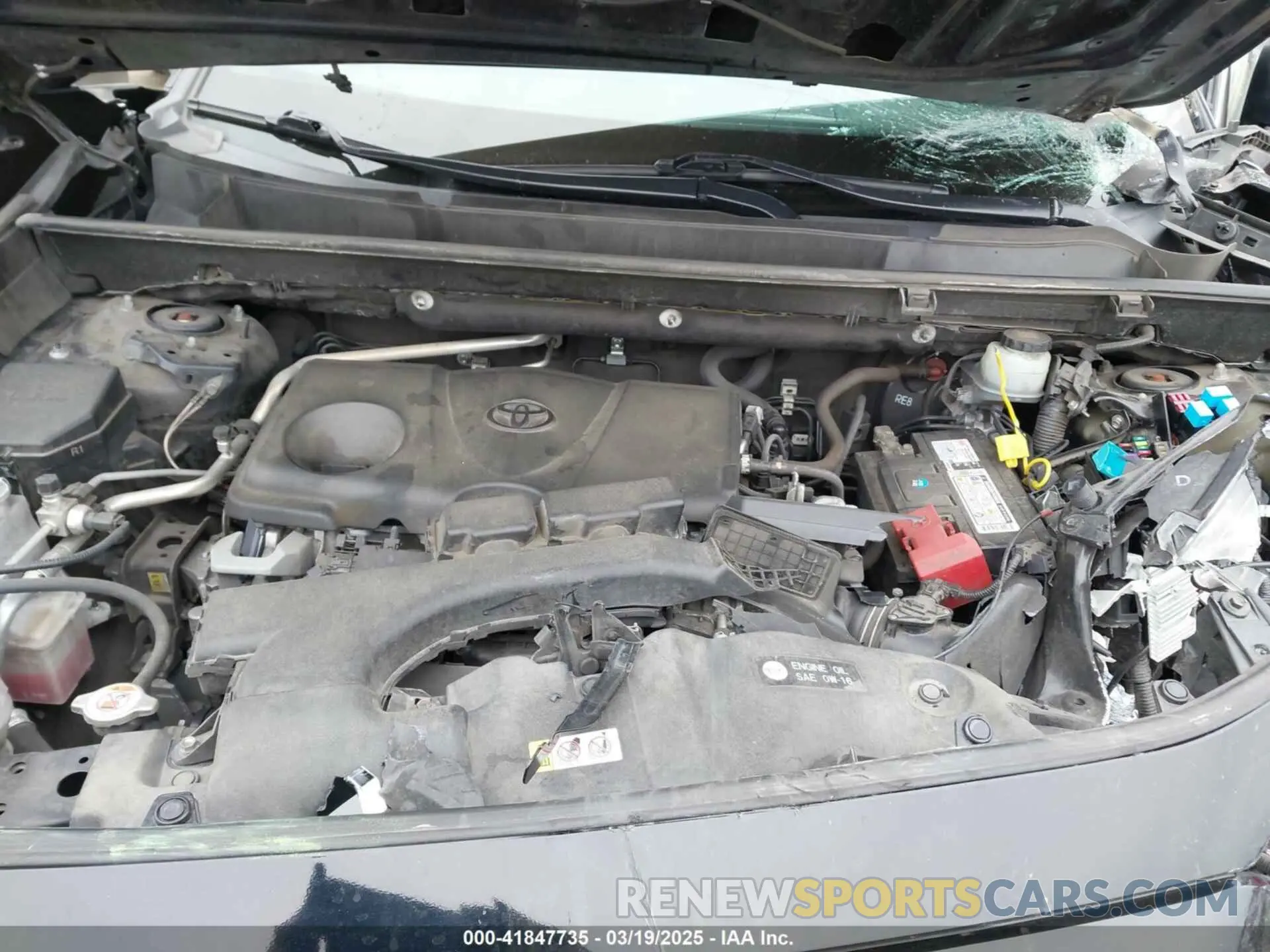 10 Photograph of a damaged car JTMK1RFV1KD002199 TOYOTA RAV4 2019