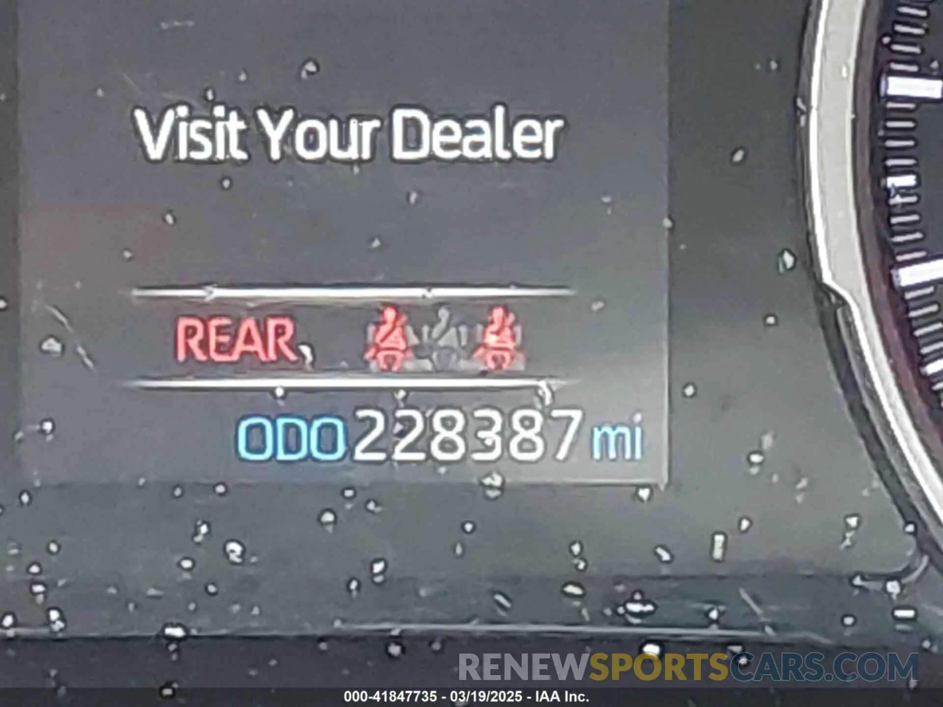 15 Photograph of a damaged car JTMK1RFV1KD002199 TOYOTA RAV4 2019
