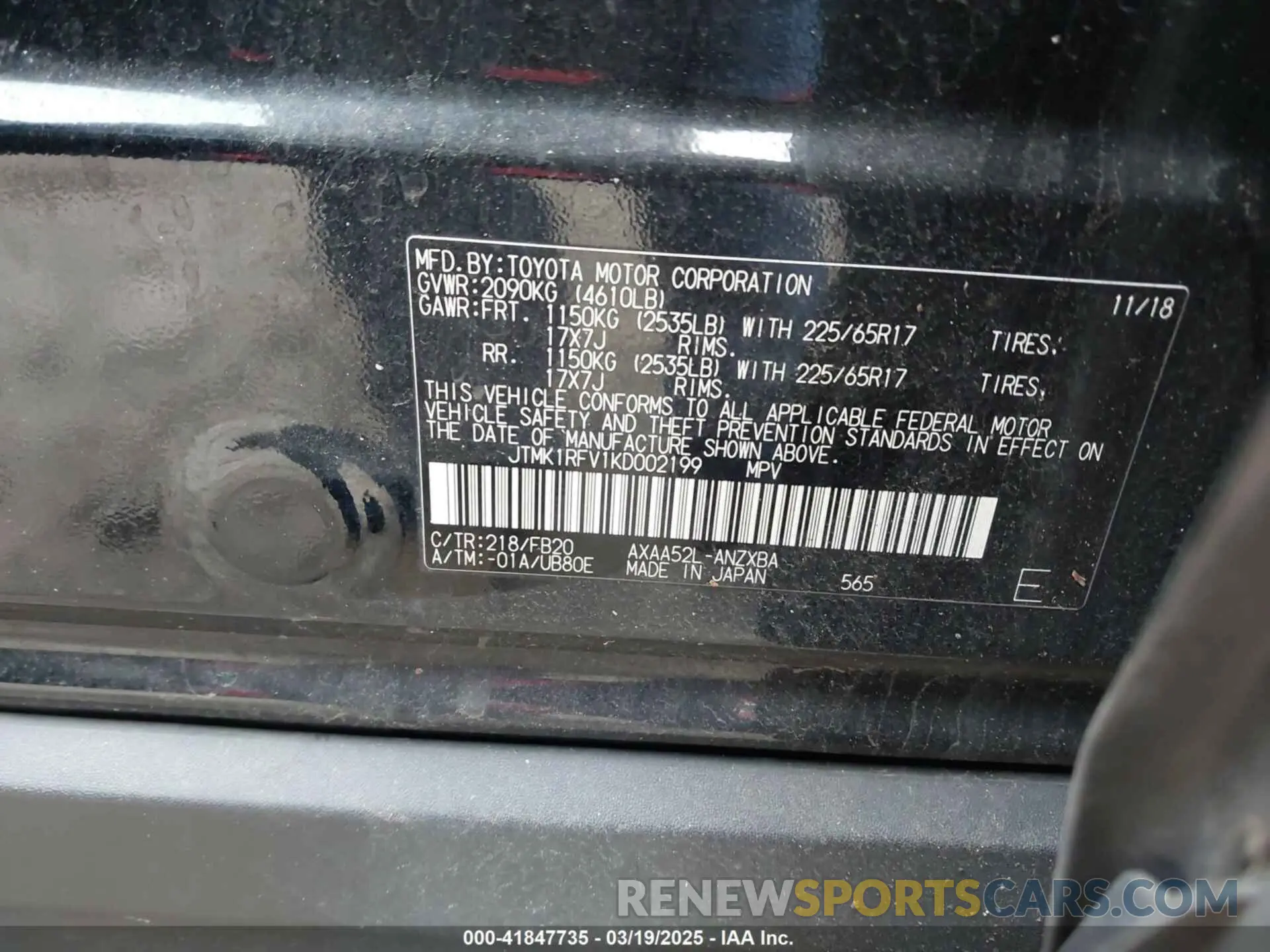 9 Photograph of a damaged car JTMK1RFV1KD002199 TOYOTA RAV4 2019