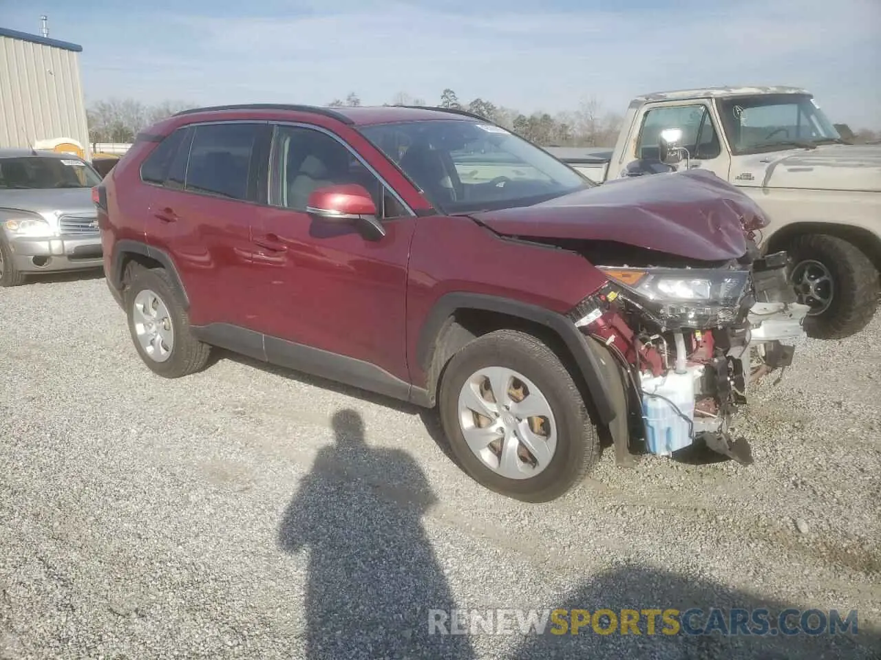 4 Photograph of a damaged car JTMK1RFV1KJ002463 TOYOTA RAV4 2019