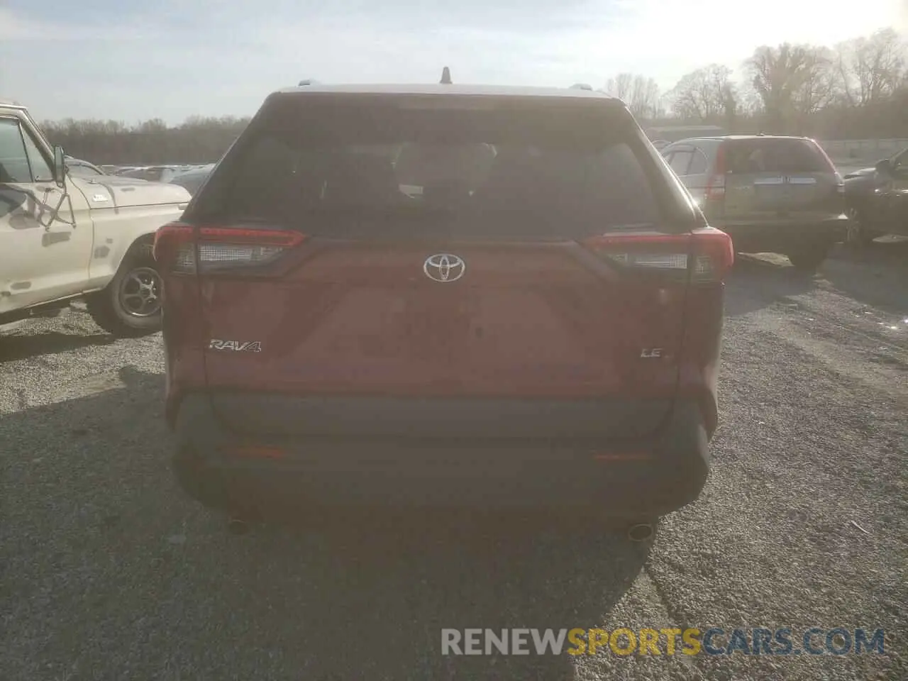 6 Photograph of a damaged car JTMK1RFV1KJ002463 TOYOTA RAV4 2019
