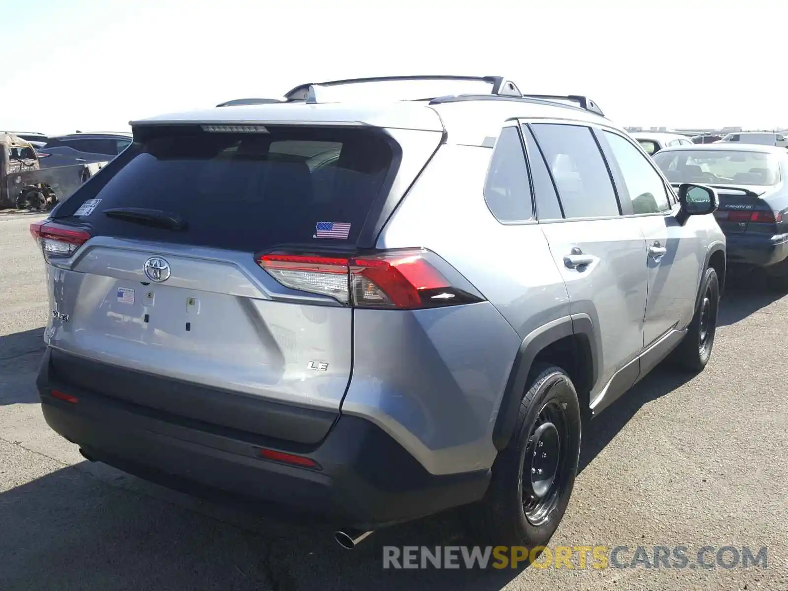 4 Photograph of a damaged car JTMK1RFV2KD017813 TOYOTA RAV4 2019