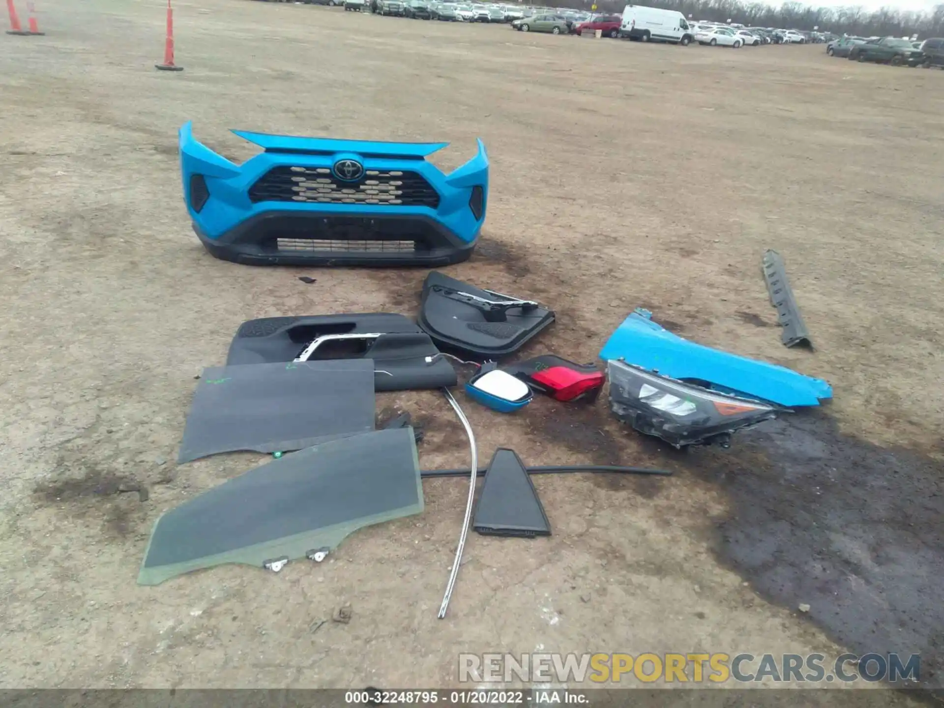 12 Photograph of a damaged car JTMK1RFV4KJ001601 TOYOTA RAV4 2019