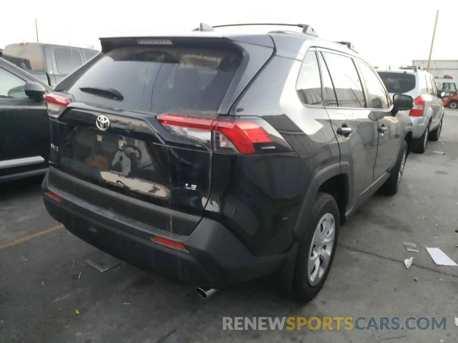 4 Photograph of a damaged car JTMK1RFV4KJ004028 TOYOTA RAV4 2019