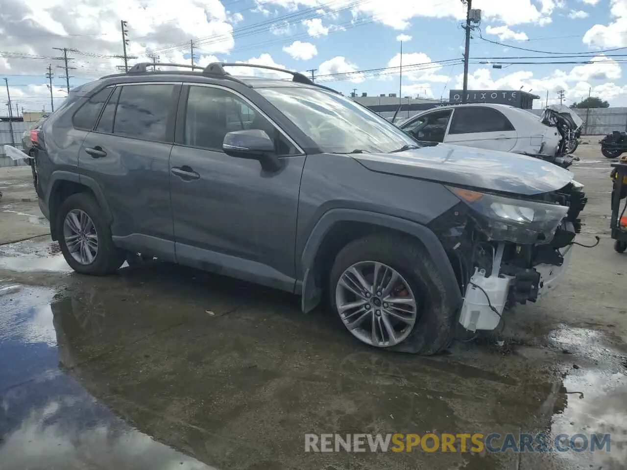 4 Photograph of a damaged car JTMK1RFV5KD021340 TOYOTA RAV4 2019