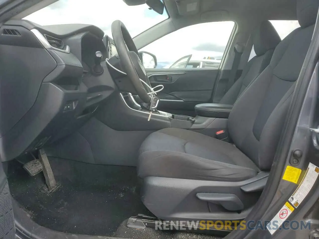 7 Photograph of a damaged car JTMK1RFV5KD021340 TOYOTA RAV4 2019