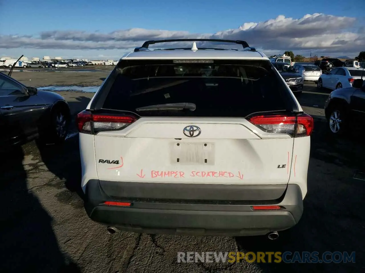 6 Photograph of a damaged car JTMK1RFV5KJ011165 TOYOTA RAV4 2019