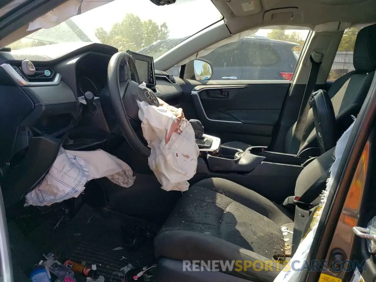 7 Photograph of a damaged car JTMK1RFV6KJ003690 TOYOTA RAV4 2019