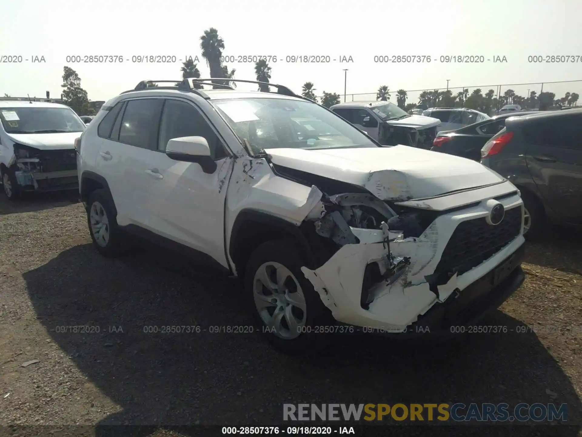 1 Photograph of a damaged car JTMK1RFV6KJ011661 TOYOTA RAV4 2019