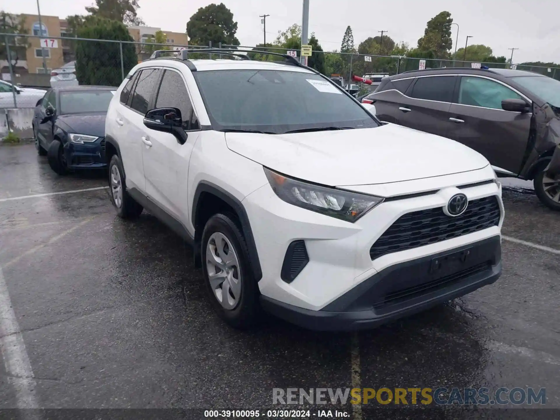 1 Photograph of a damaged car JTMK1RFV7KD005849 TOYOTA RAV4 2019