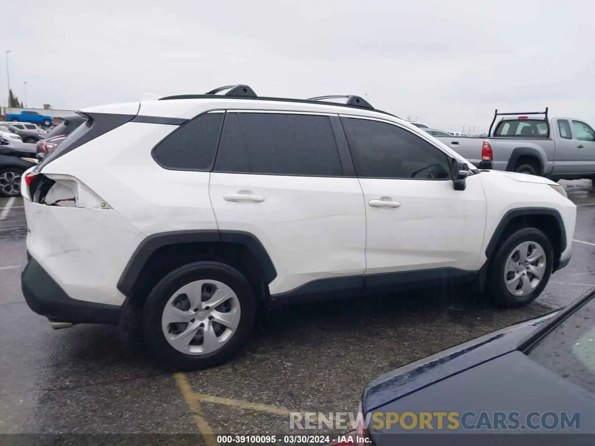 13 Photograph of a damaged car JTMK1RFV7KD005849 TOYOTA RAV4 2019