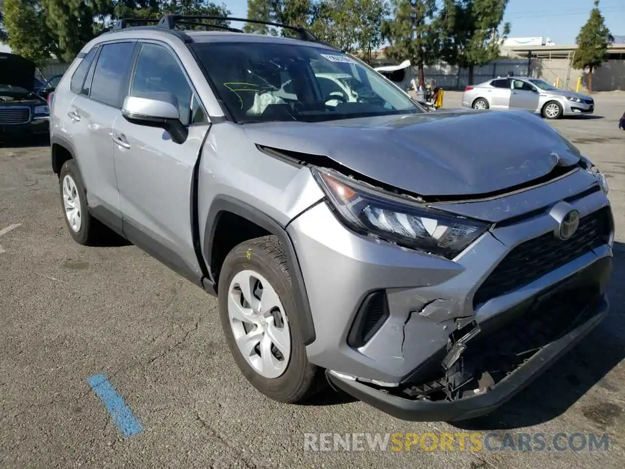 1 Photograph of a damaged car JTMK1RFV7KD022621 TOYOTA RAV4 2019