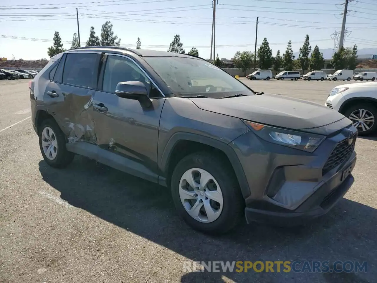 4 Photograph of a damaged car JTMK1RFV7KJ011281 TOYOTA RAV4 2019