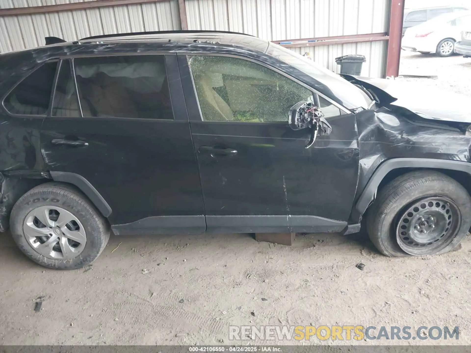 13 Photograph of a damaged car JTMK1RFV8KD009196 TOYOTA RAV4 2019