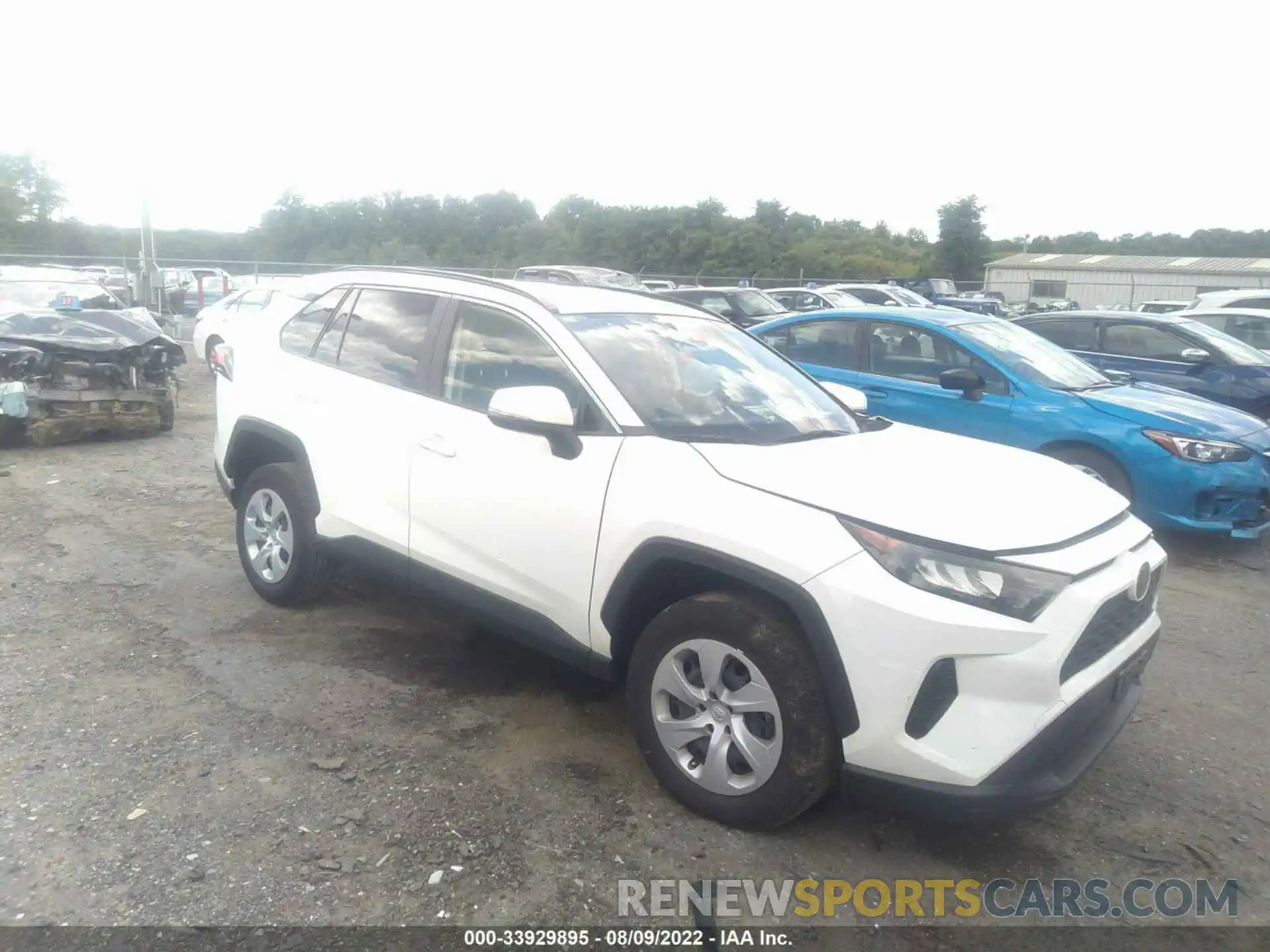 1 Photograph of a damaged car JTMK1RFV8KJ007045 TOYOTA RAV4 2019