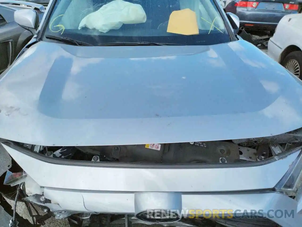 7 Photograph of a damaged car JTMK1RFV9KJ009516 TOYOTA RAV4 2019