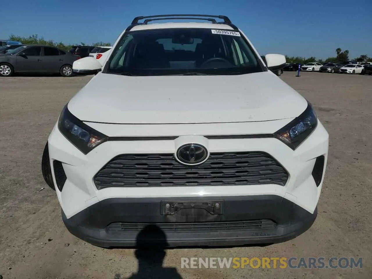 5 Photograph of a damaged car JTMK1RFVXKJ013834 TOYOTA RAV4 2019
