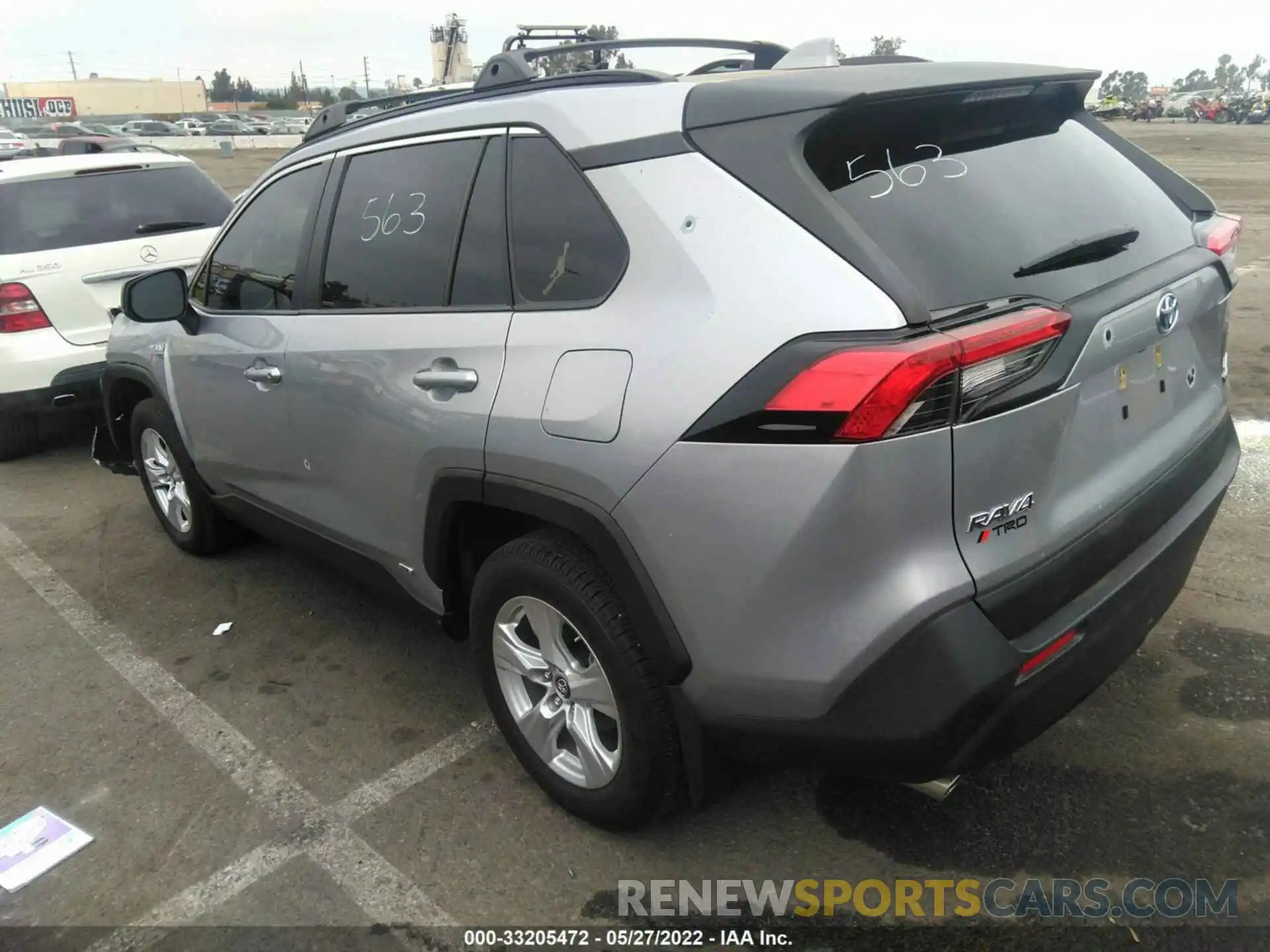 3 Photograph of a damaged car JTMLWRFV0KJ019163 TOYOTA RAV4 2019