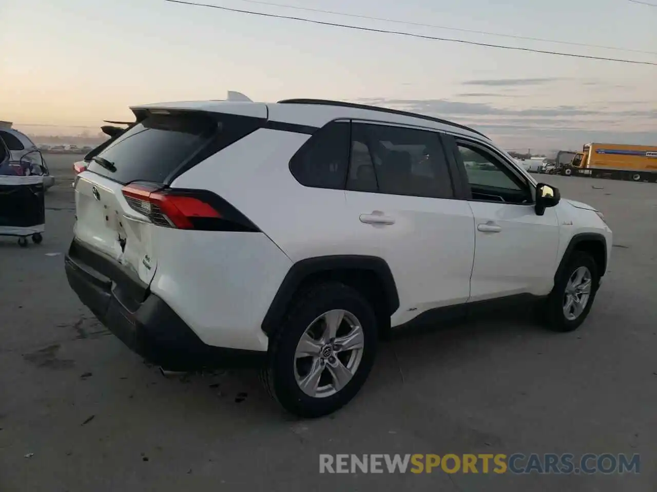 3 Photograph of a damaged car JTMLWRFV3KD016479 TOYOTA RAV4 2019