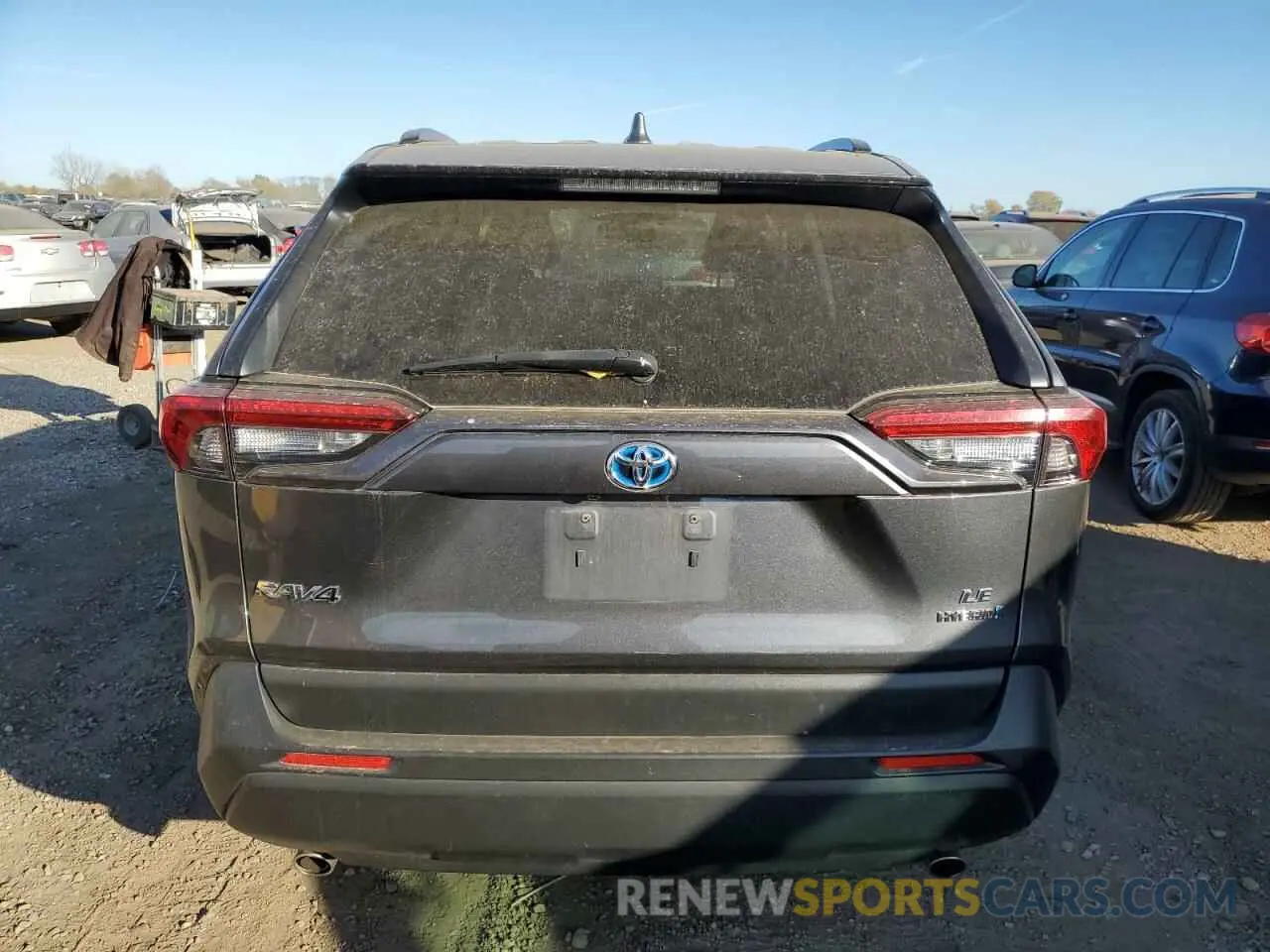 6 Photograph of a damaged car JTMLWRFV4KD515159 TOYOTA RAV4 2019