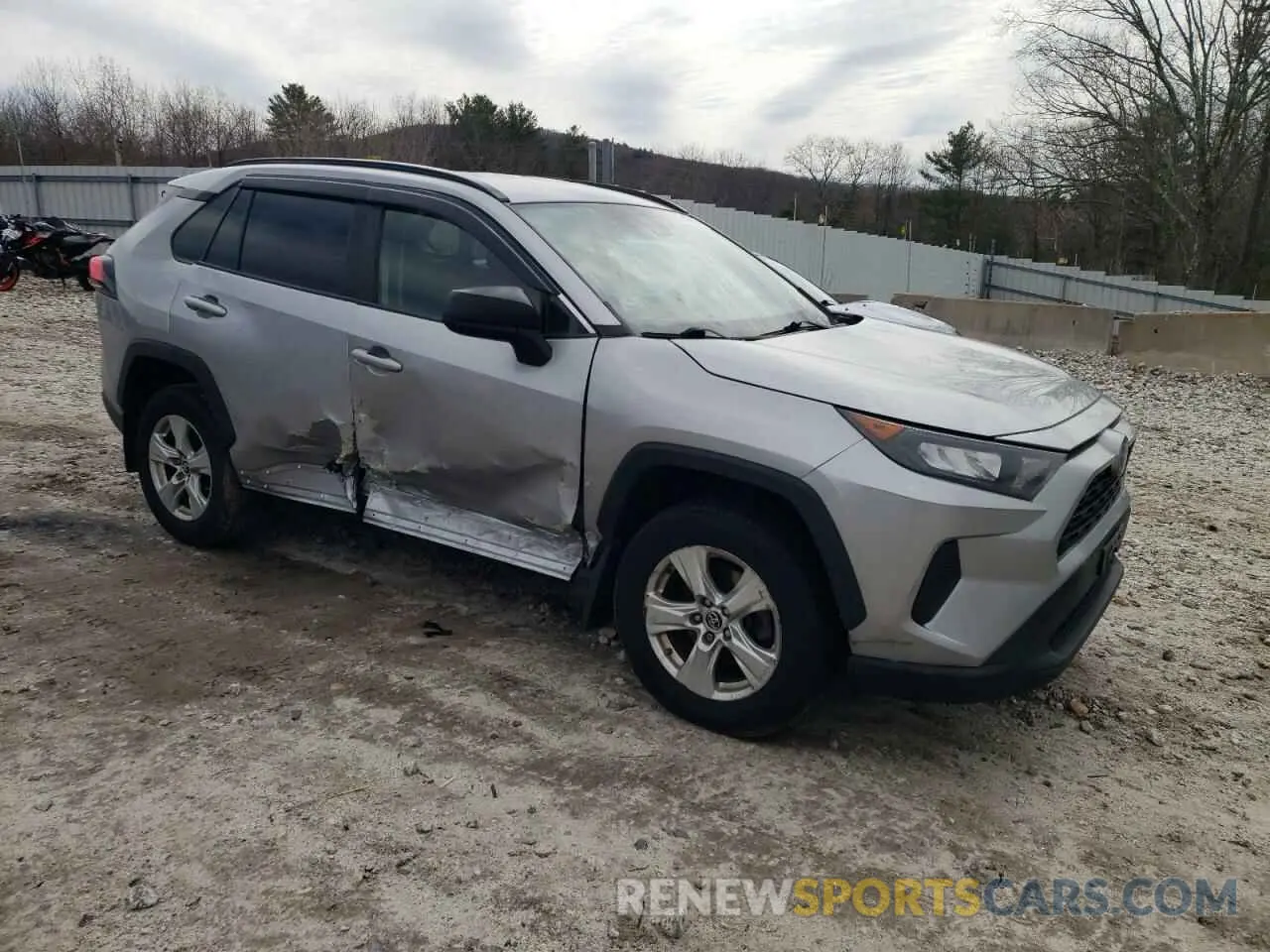 4 Photograph of a damaged car JTMLWRFV5KD513338 TOYOTA RAV4 2019