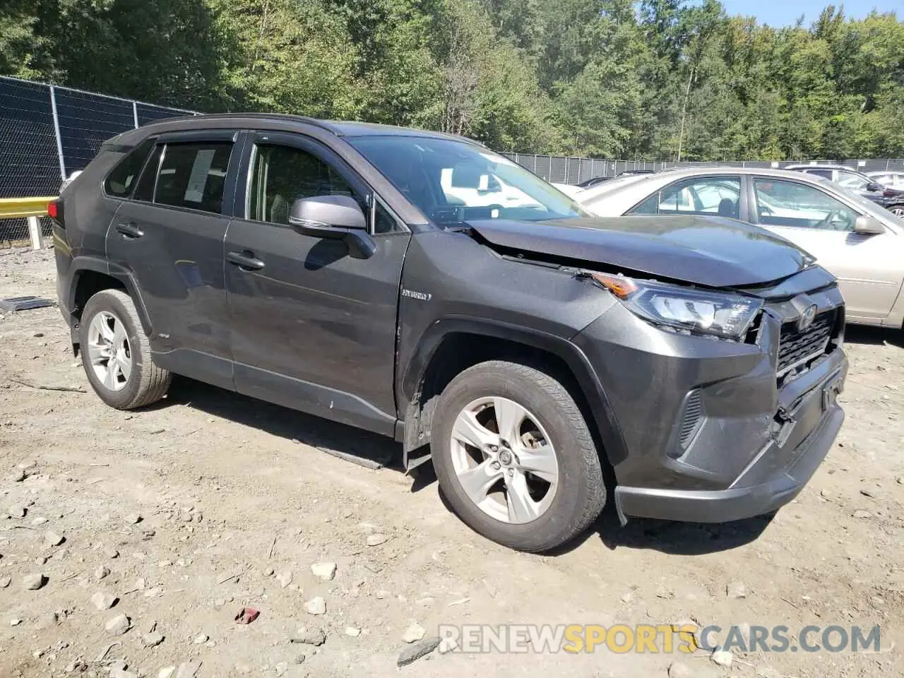 4 Photograph of a damaged car JTMMWRFV2KD021225 TOYOTA RAV4 2019