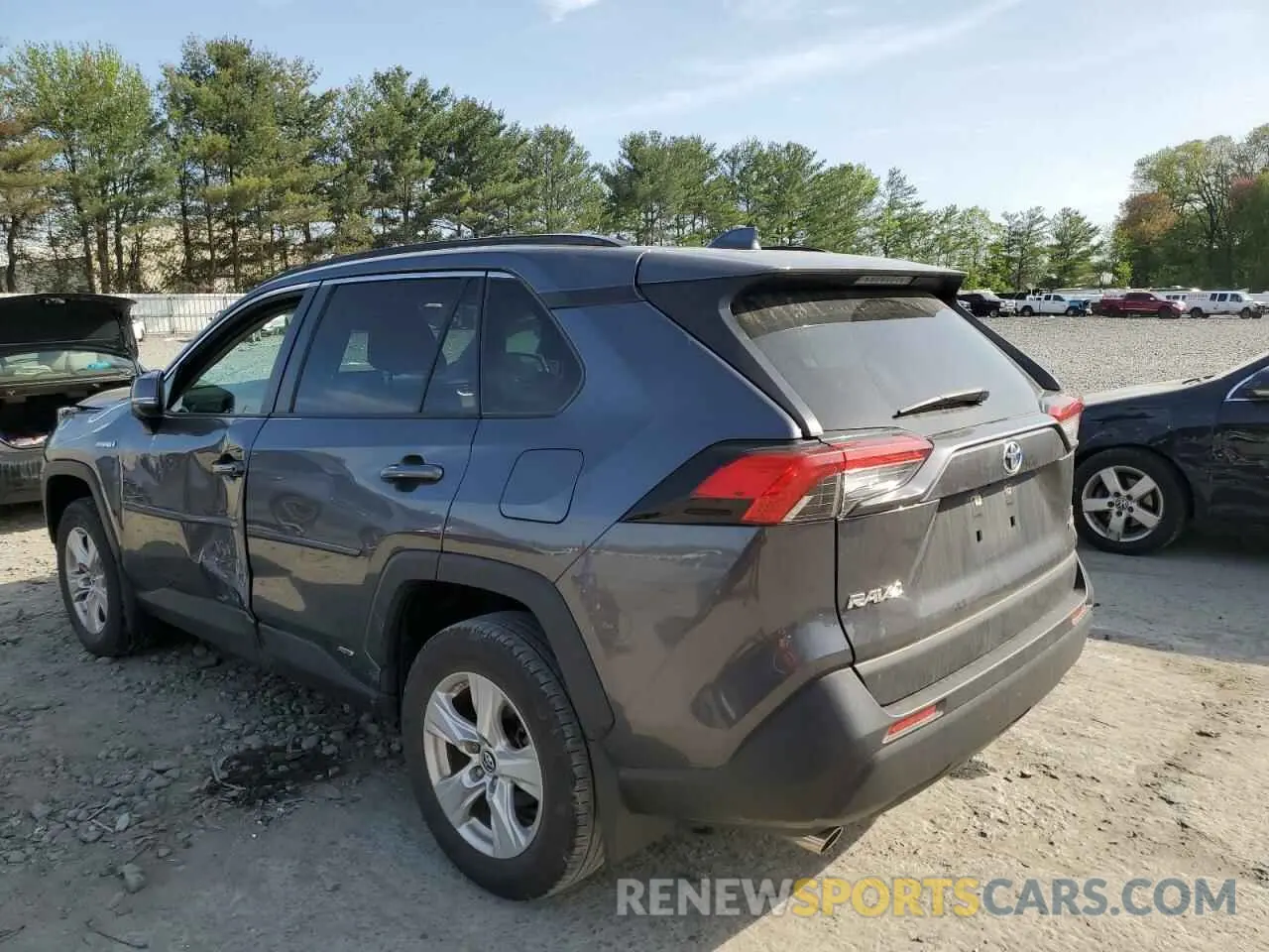 2 Photograph of a damaged car JTMMWRFV2KD026490 TOYOTA RAV4 2019