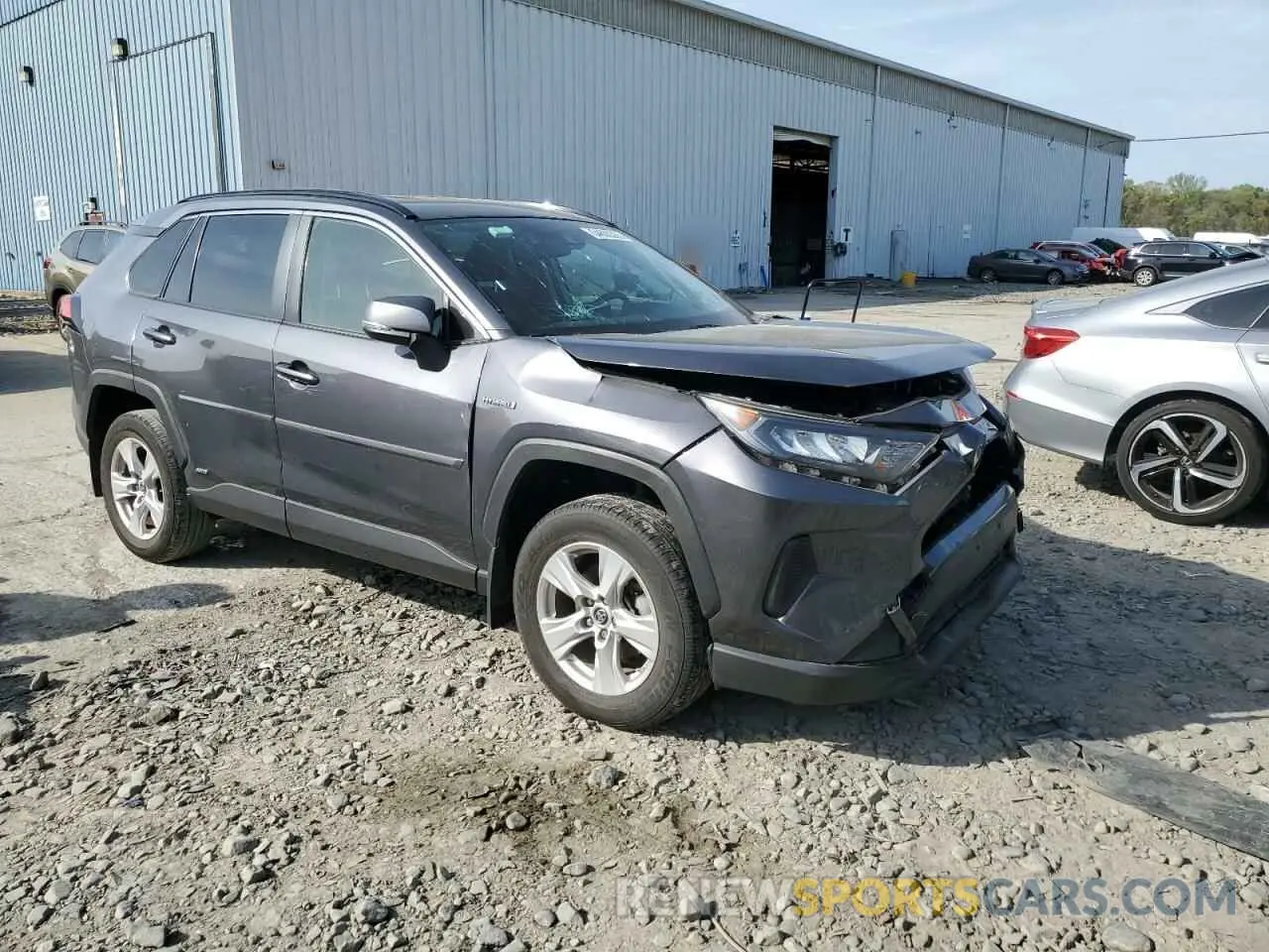4 Photograph of a damaged car JTMMWRFV2KD026490 TOYOTA RAV4 2019