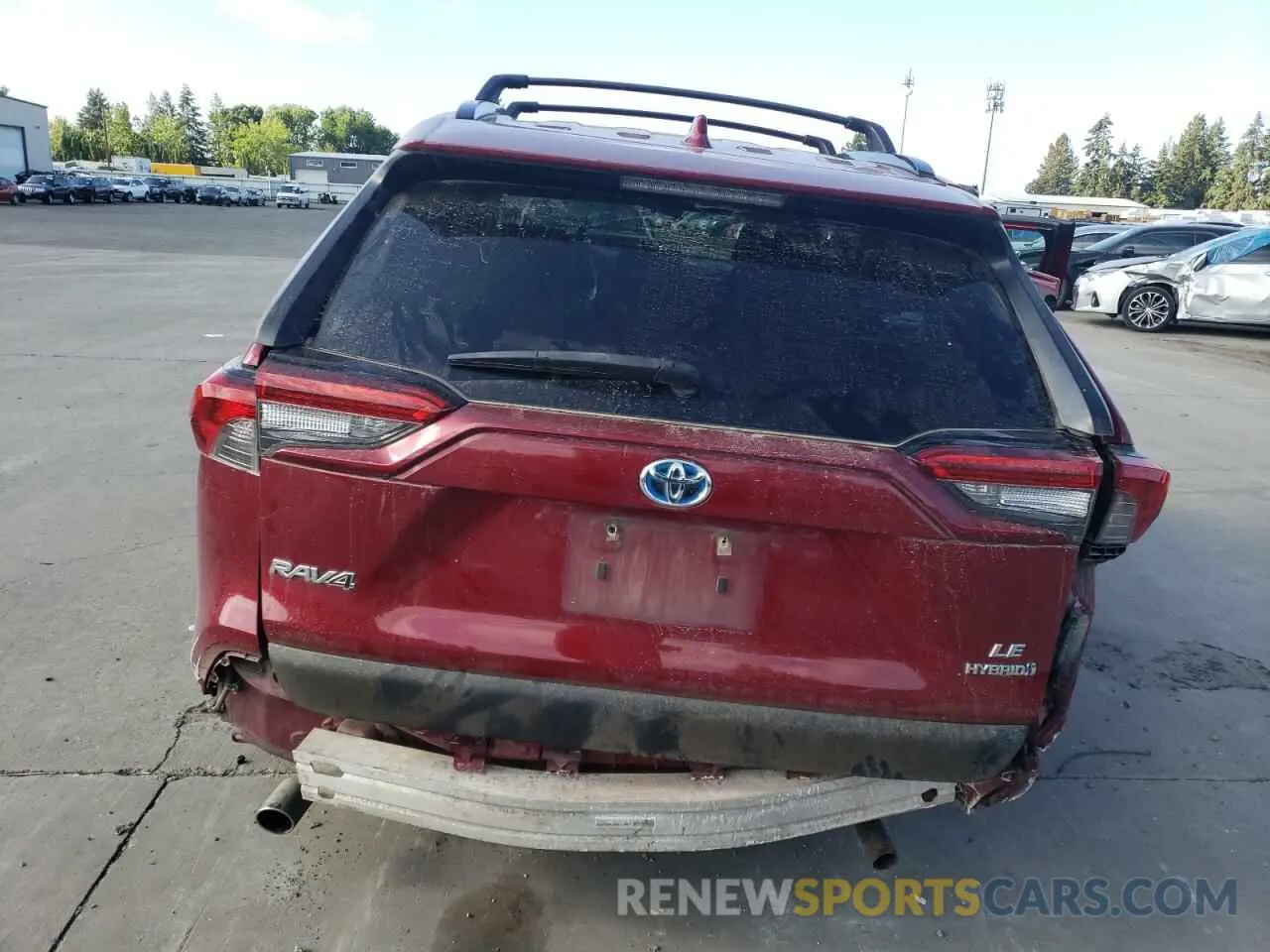 6 Photograph of a damaged car JTMMWRFV2KD501247 TOYOTA RAV4 2019