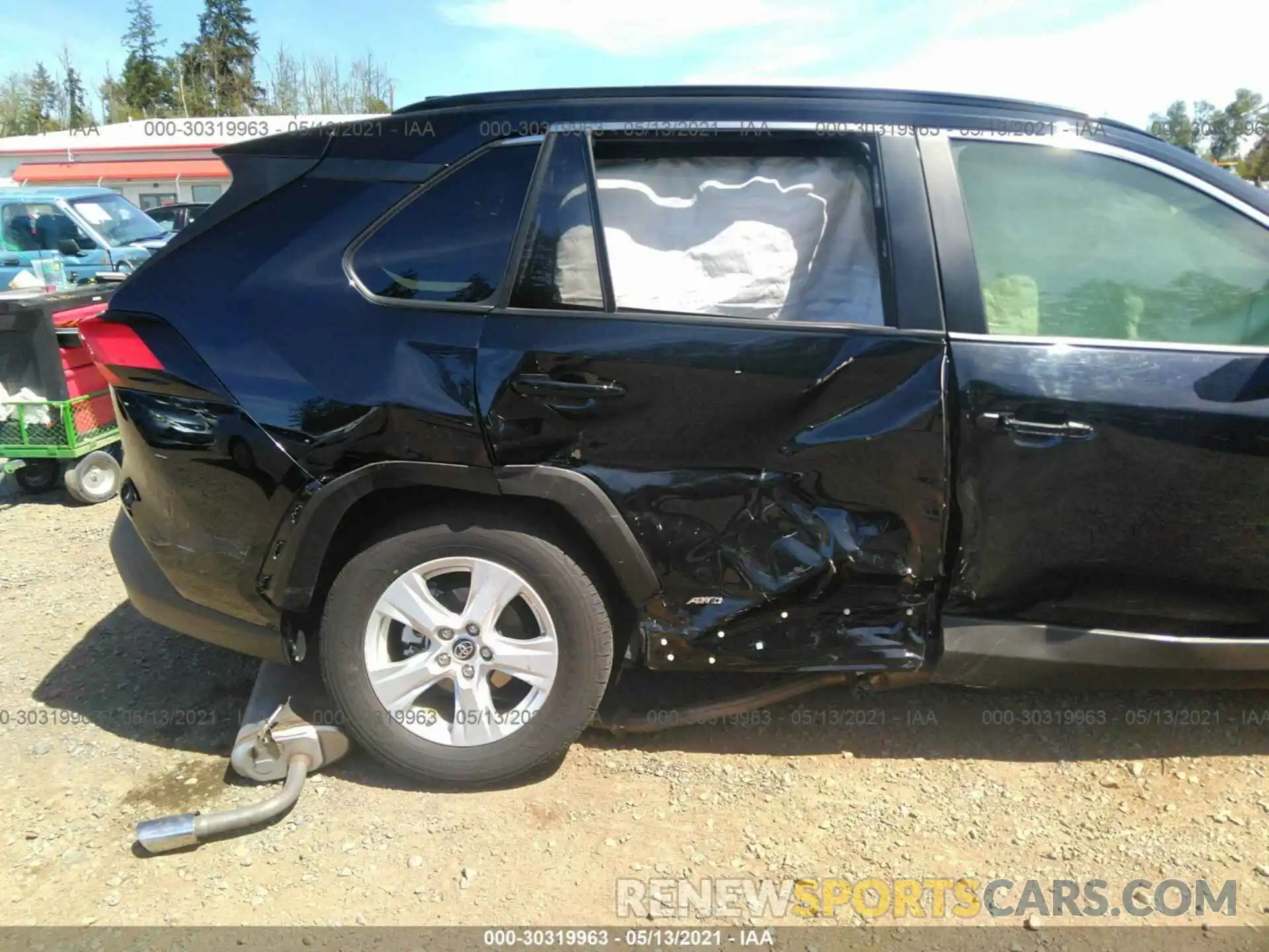 6 Photograph of a damaged car JTMMWRFV3KD006216 TOYOTA RAV4 2019