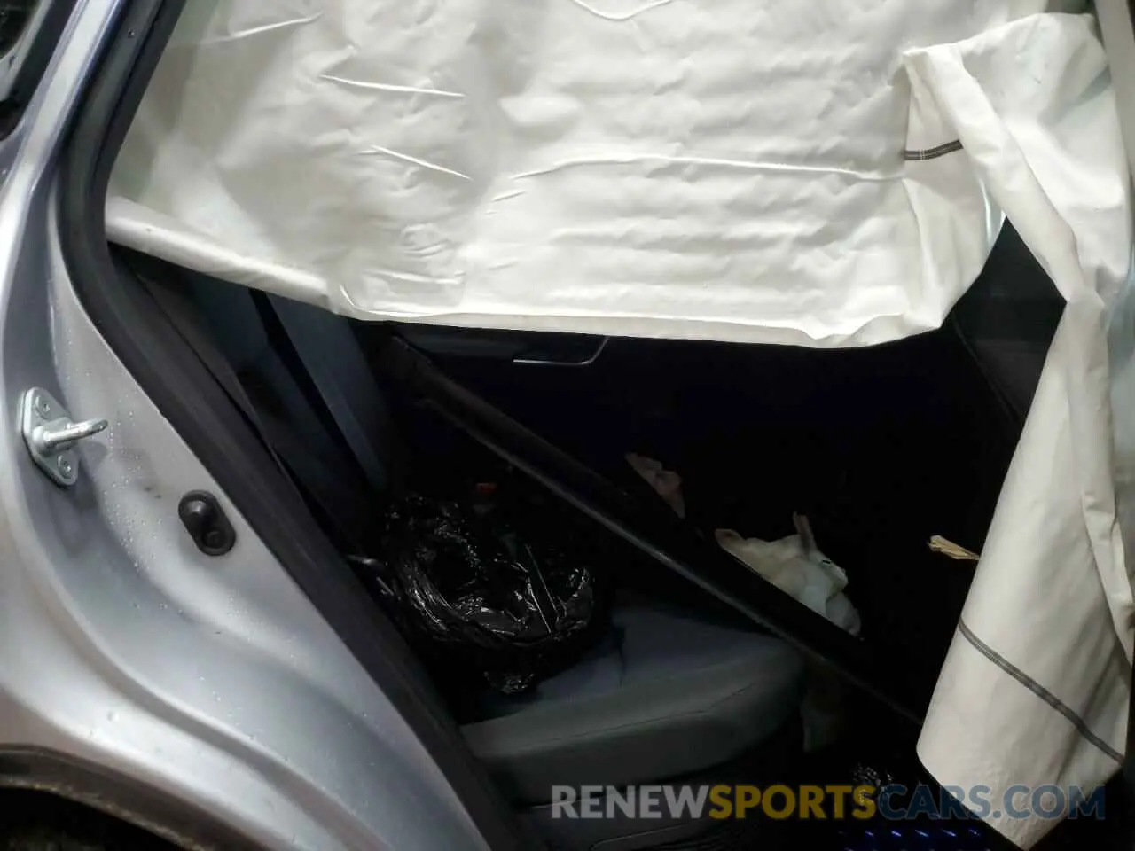 12 Photograph of a damaged car JTMMWRFV3KD011433 TOYOTA RAV4 2019