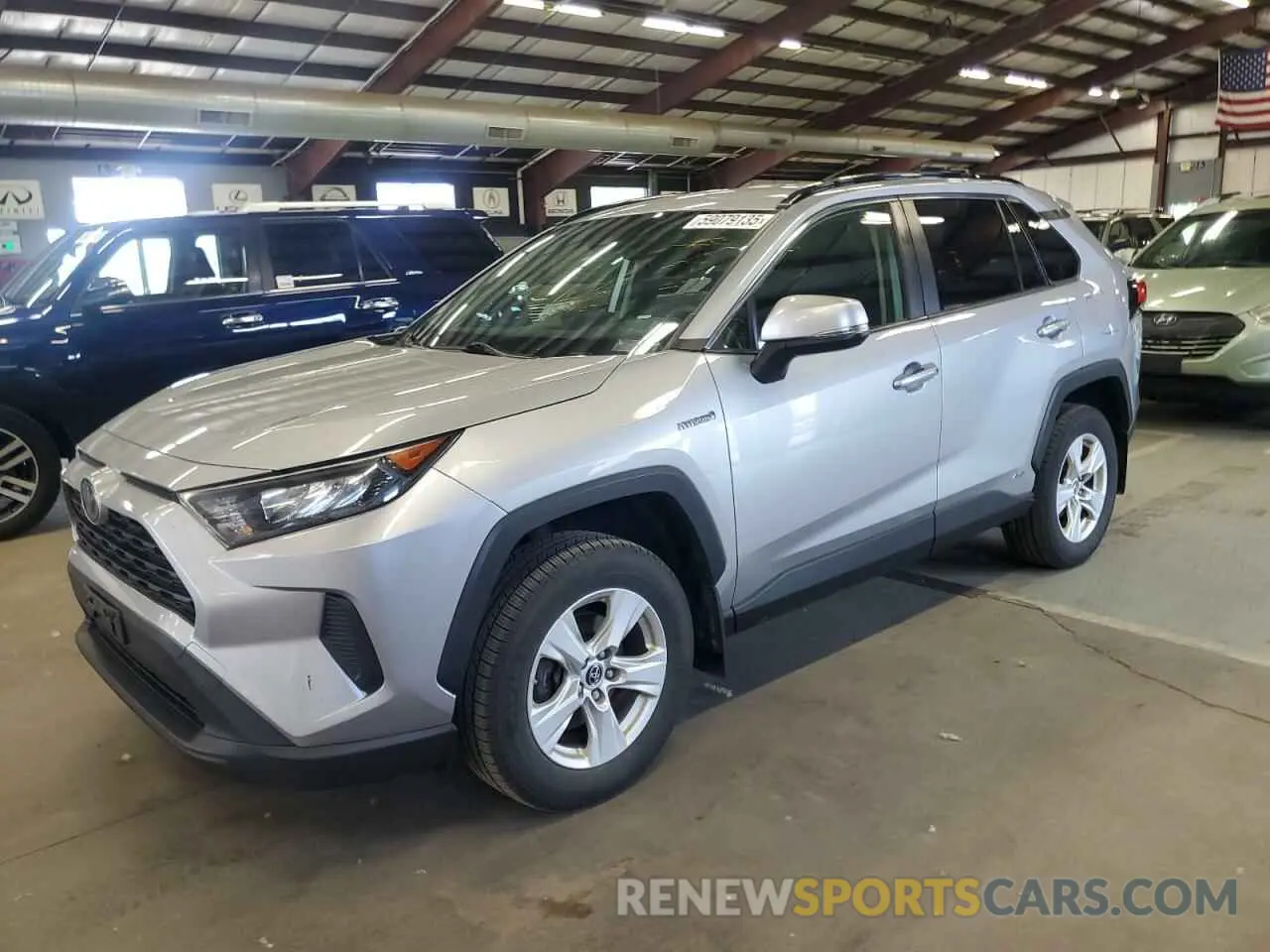 1 Photograph of a damaged car JTMMWRFV3KD020018 TOYOTA RAV4 2019