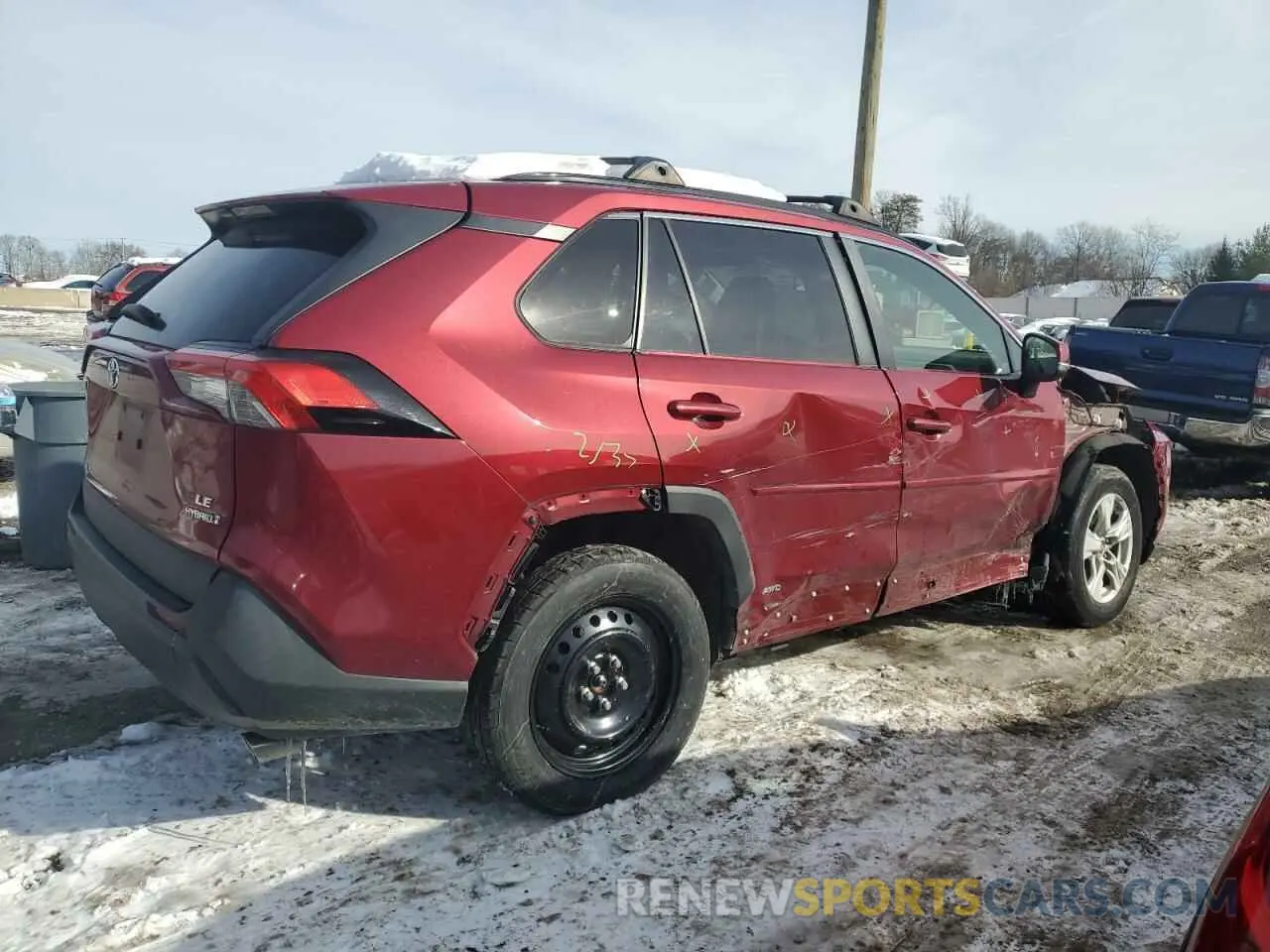 3 Photograph of a damaged car JTMMWRFV3KD026644 TOYOTA RAV4 2019