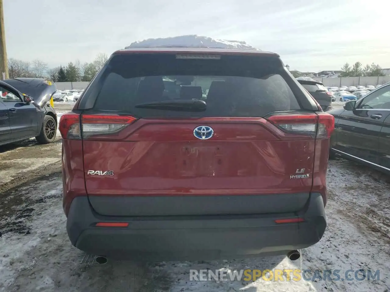 6 Photograph of a damaged car JTMMWRFV3KD026644 TOYOTA RAV4 2019