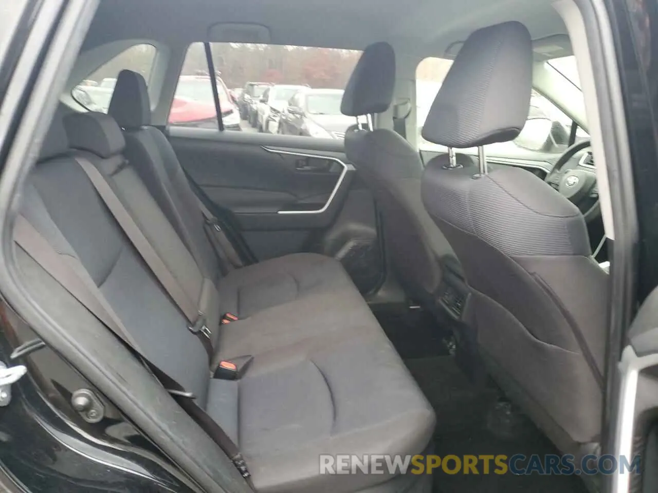 11 Photograph of a damaged car JTMMWRFV5KD028430 TOYOTA RAV4 2019