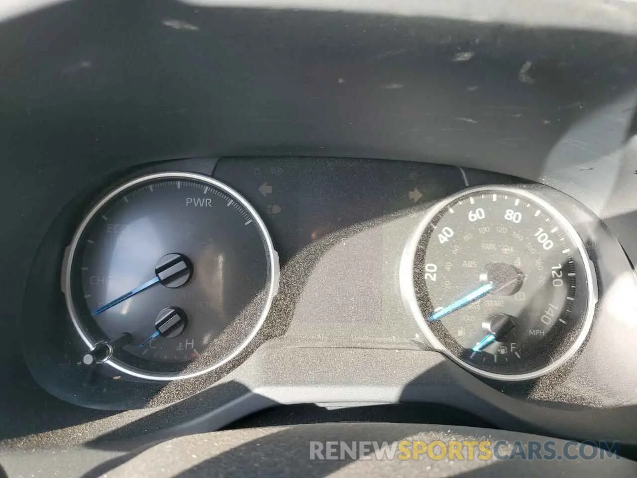 9 Photograph of a damaged car JTMMWRFV6KD002774 TOYOTA RAV4 2019