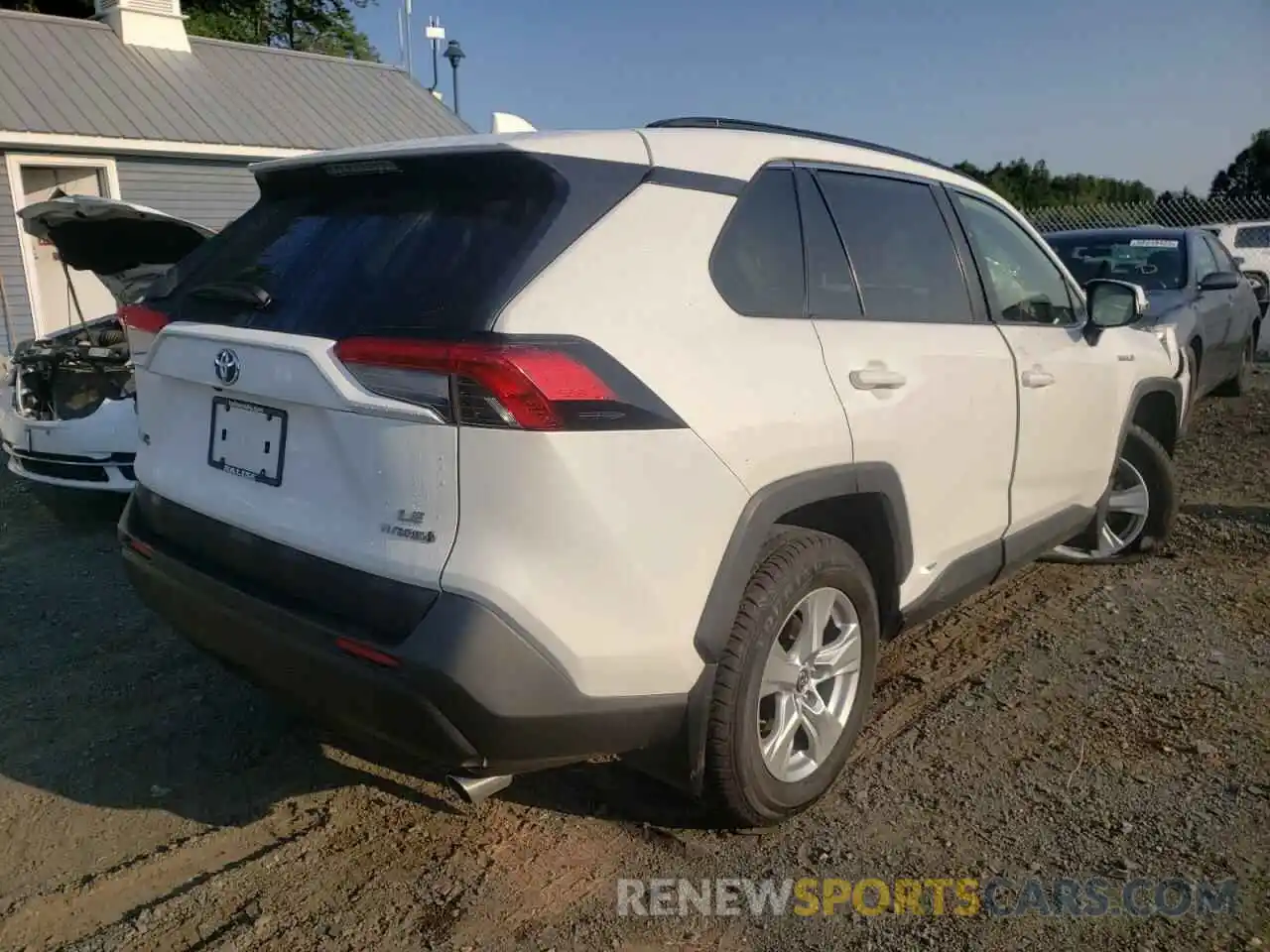 4 Photograph of a damaged car JTMMWRFV6KD505074 TOYOTA RAV4 2019