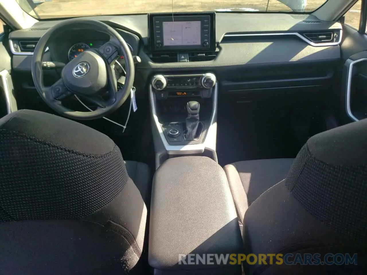 8 Photograph of a damaged car JTMMWRFV8KD021407 TOYOTA RAV4 2019