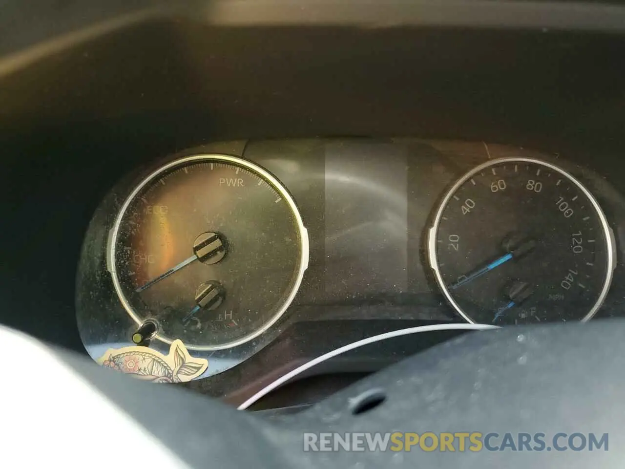 9 Photograph of a damaged car JTMMWRFV9KD026714 TOYOTA RAV4 2019