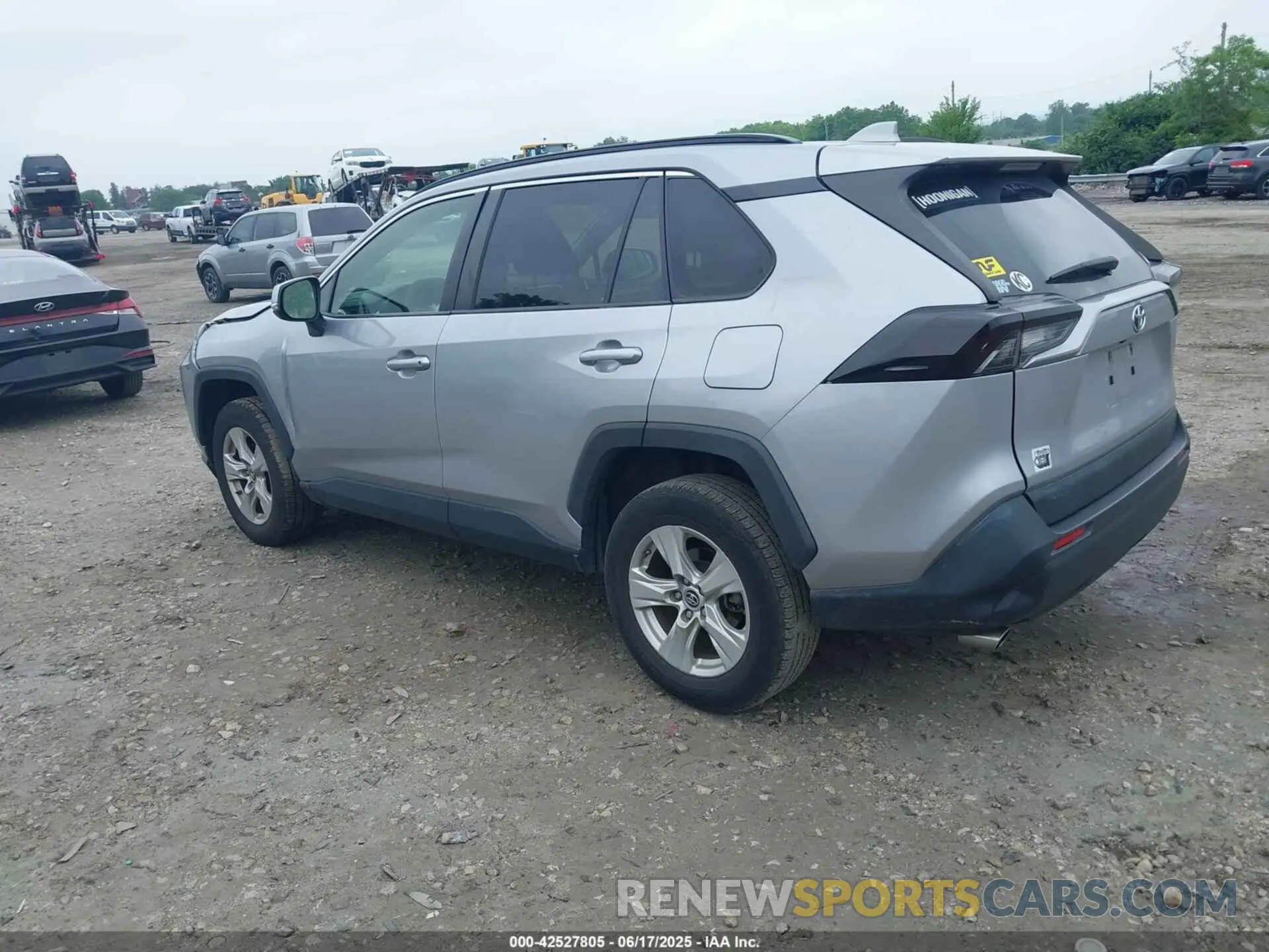 3 Photograph of a damaged car JTMMWRFV9KD512407 TOYOTA RAV4 2019