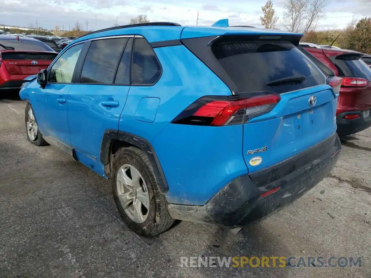 3 Photograph of a damaged car JTMMWRFVXKD014281 TOYOTA RAV4 2019