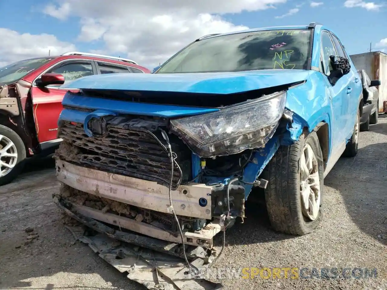 9 Photograph of a damaged car JTMMWRFVXKD014281 TOYOTA RAV4 2019