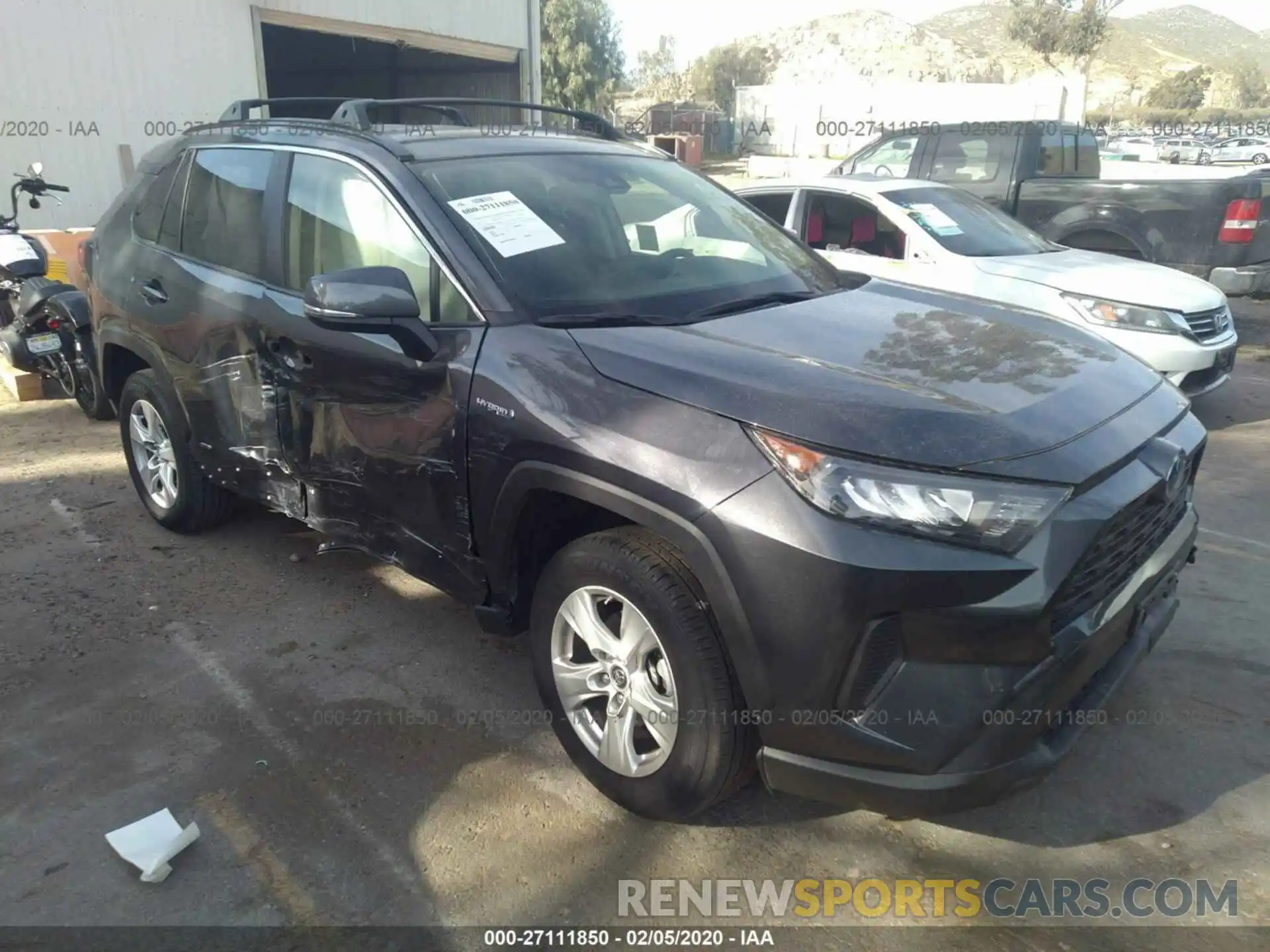 1 Photograph of a damaged car JTMMWRFVXKD035373 TOYOTA RAV4 2019