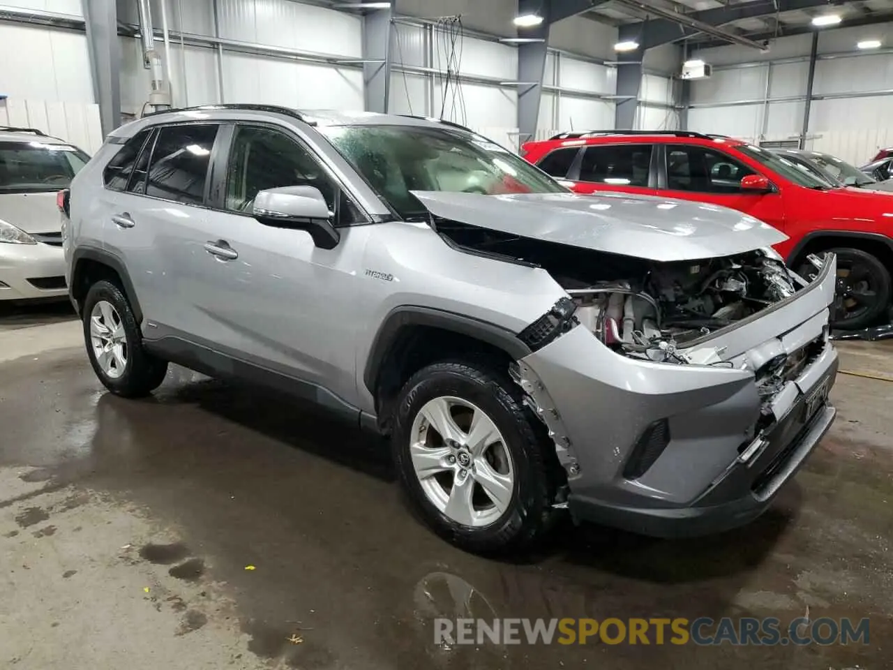4 Photograph of a damaged car JTMMWRFVXKD502890 TOYOTA RAV4 2019