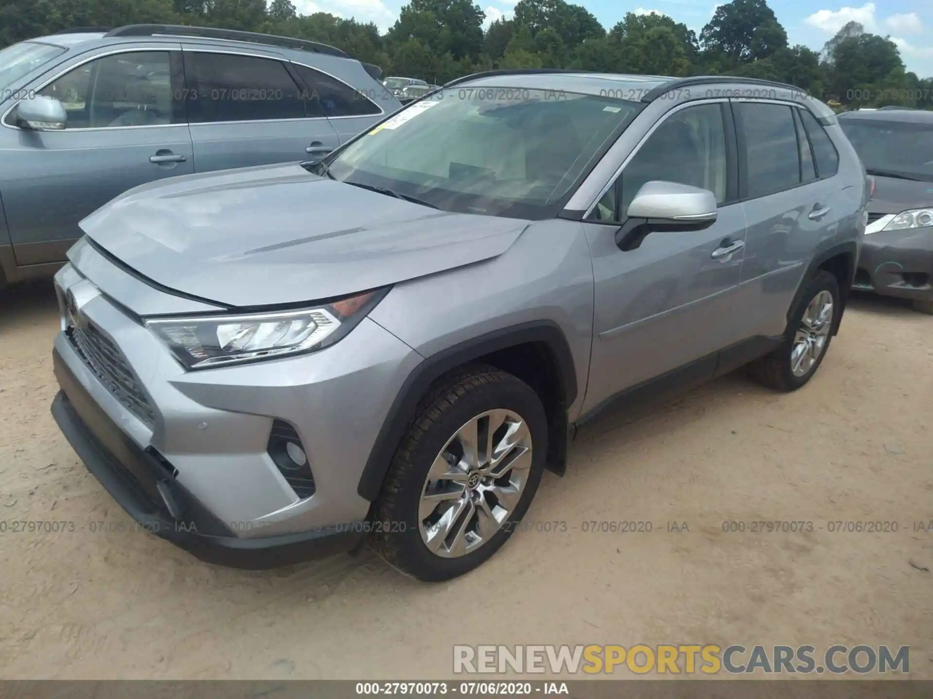 2 Photograph of a damaged car JTMN1RFV0KD045431 TOYOTA RAV4 2019